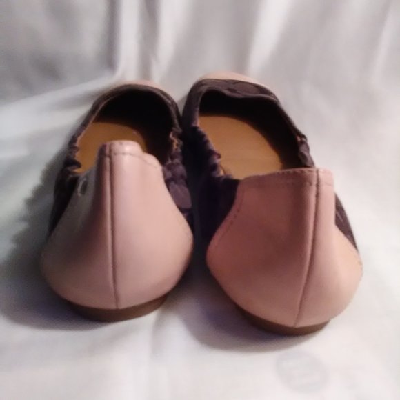 Coach Flats - Picture 3 of 6